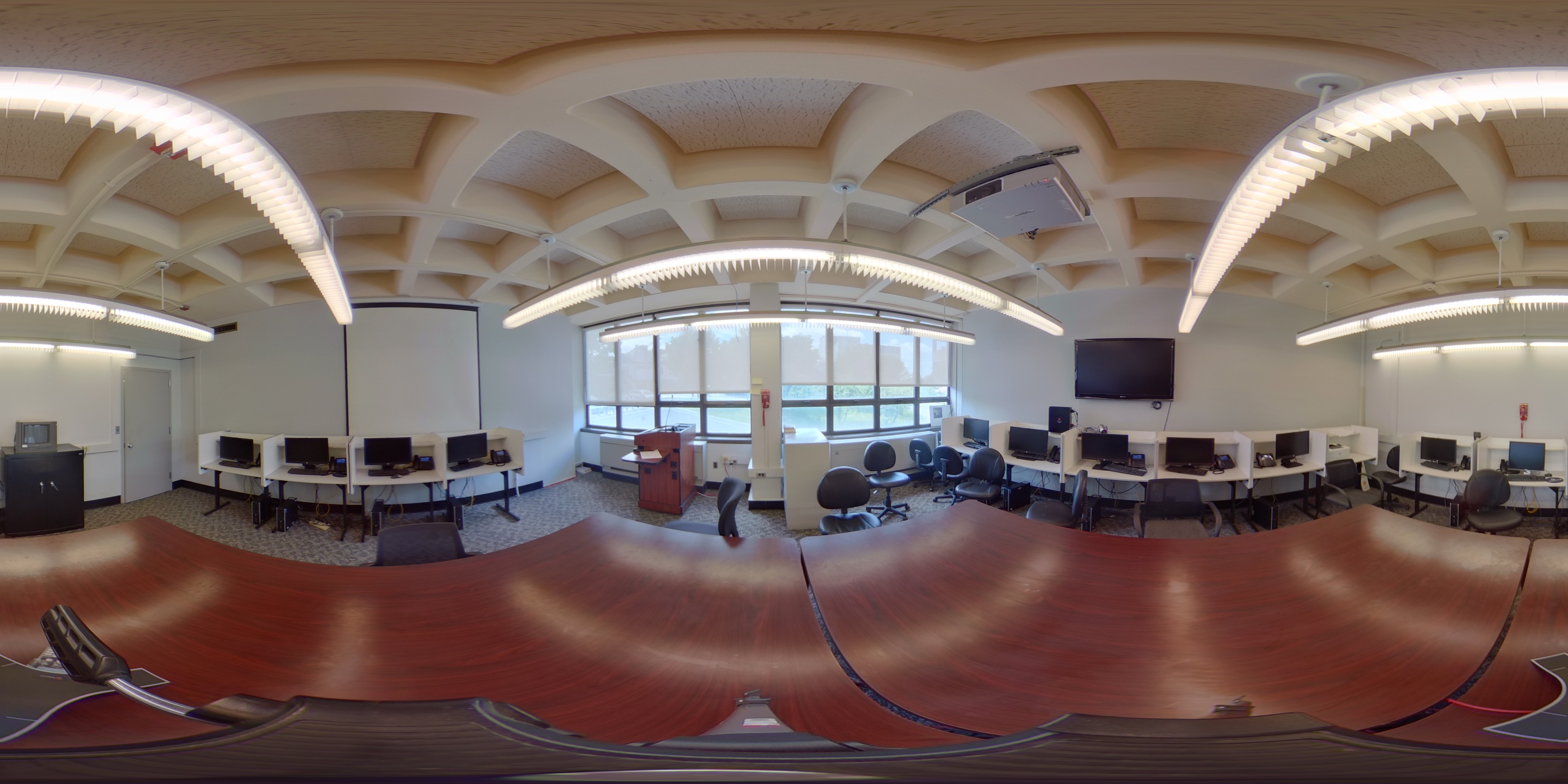 360 photo of L-312